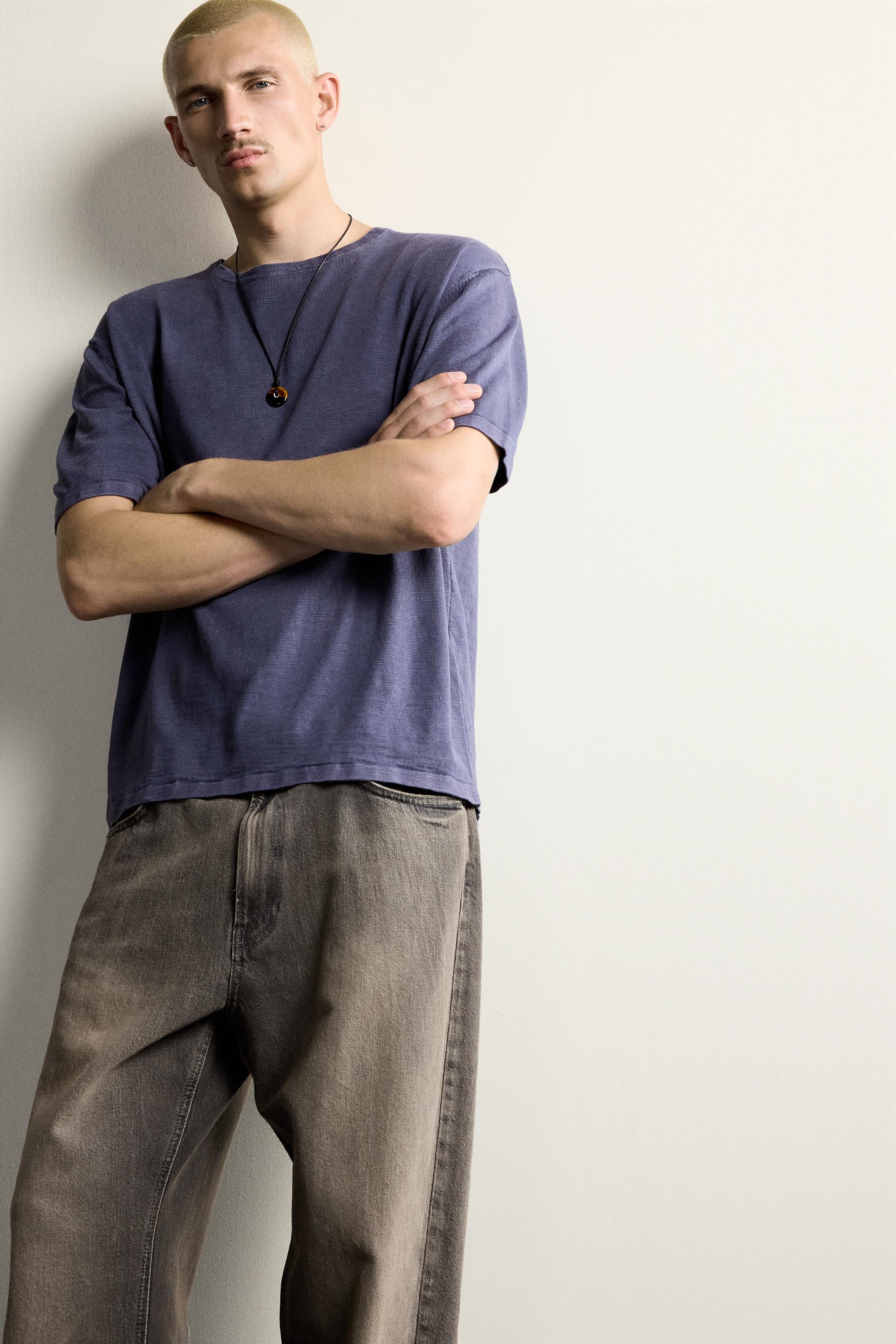 TEXTURED KNIT T-SHIRT